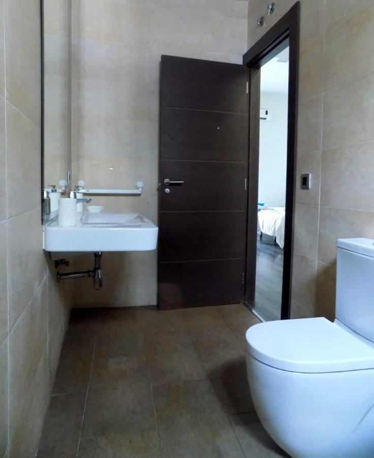 نزل إشبيليةفي Residencia Viriato المظهر الخارجي الصورة