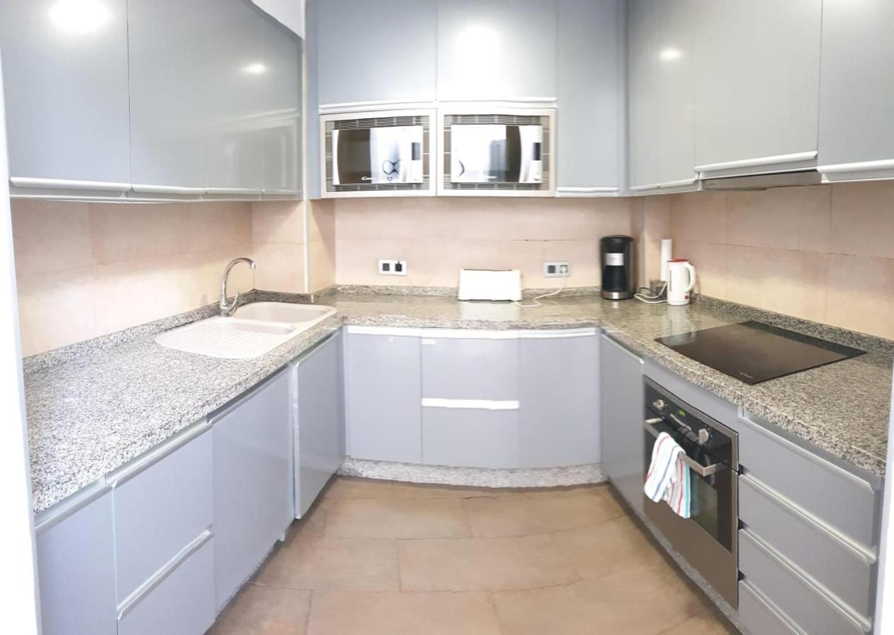 نزل إشبيليةفي Residencia Viriato المظهر الخارجي الصورة